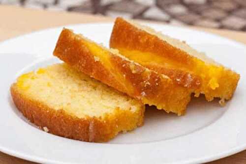 Cake au citron au thermomix - le gâteau moelleux du goûter.