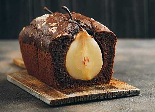 Cake moelleux aux poires et chocolat - un gâteau délicieux.