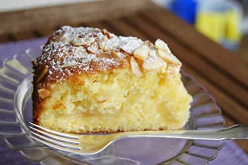 Cake poires et amandes au thermomix - gâteau moelleux thermomix.