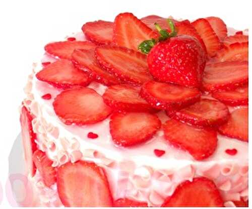 Charlotte aux fraises - recette facile pour votre dessert.