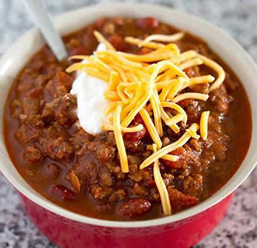 Chili con carne à la viande hachée - le délicieux plat mexicain.