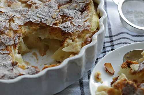 Clafoutis poire amande au thermomix - la recette facile du gâteau.