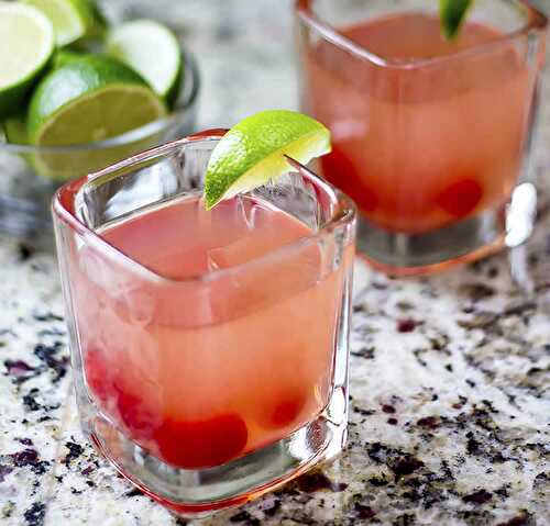 Cocktail à la vodka et cerises - pour votre soirée entre amis