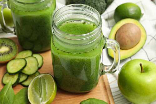 Comment faire le green detox smoothie - pour être en bonne santé.