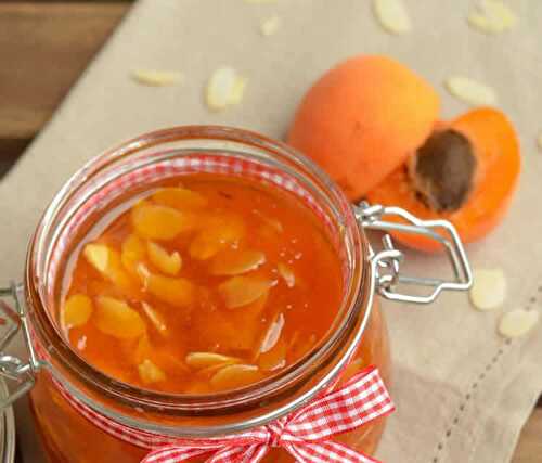 Confiture d'abricots aux amandes au thermomix - la recette facile