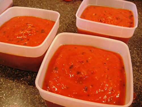 Coulis de tomates au thermomix - recette sauce thermomix facile.