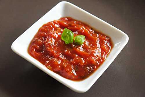 Coulis de tomates maison - recette facile et rapide faite maison