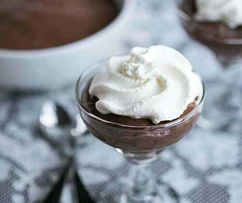 Crème au chocolat onctueuse au thermomix - un dessert thermomix facile