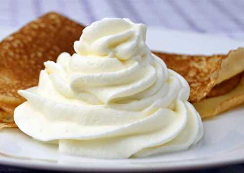 Crème fouettée - très demandée pour vos tartes, crêpes, cake.