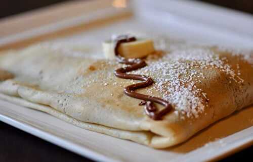 Crêpes légères et moelleuses - recette de cuisine parents-enfants.