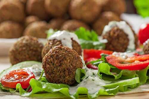 Falafels avec sauce concombre au thermomix - un délice du Proche-Orient