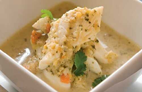 Filets de merlan et lait de coco au cookeo - un délicieux plat de poisson.