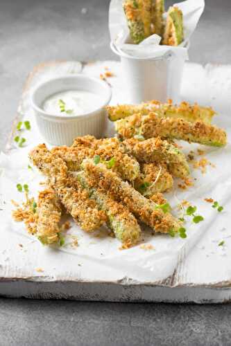 Frites de courgettes au parmesan - pour votre entrée ou apéro.