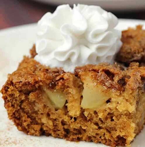 Gâteau à la pomme et crème au thermomix - un délicieux cake moelleux.
