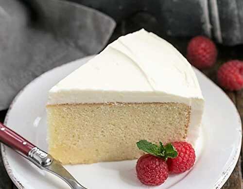 Gâteau au glaçage chocolat blanc - pour votre goûter ou réceptions