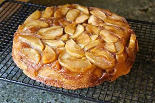 Gateau aux pommes caramelisees - recette facile pour ce délice.