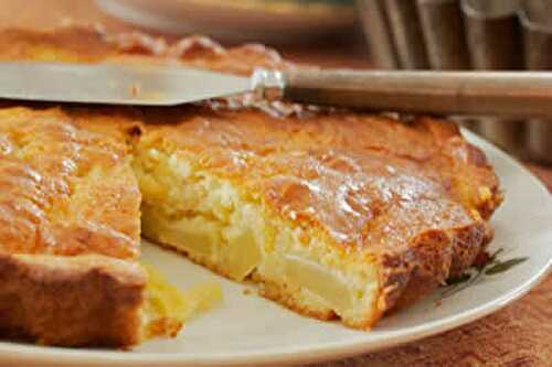 Gateau aux pommes - recette facile pour votre dessert.