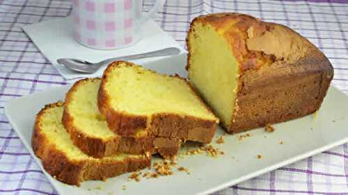 Gateau yaourt facile rapide - un délicieux cake pour toute la famille.