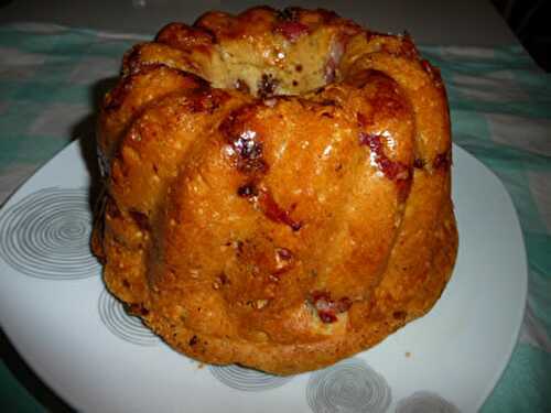 Kouglof aux noix et aux lardons avec thermomix - recette facile.