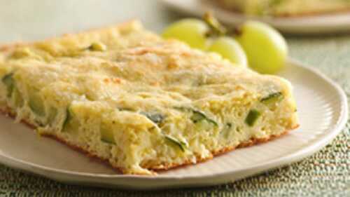 La plus délicieuse tarte aux courgettes et fromage - recette facile.