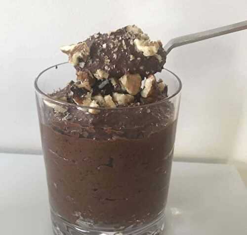 Mousse au chocolat et noix au thermomix - dessert thermomix.