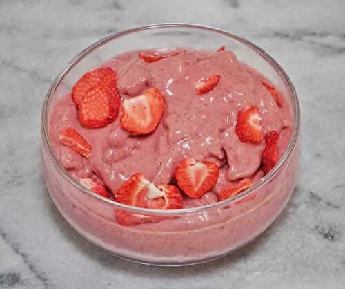 Mousse de fraises et mascarpone au thermomix - recette thermomix facile.