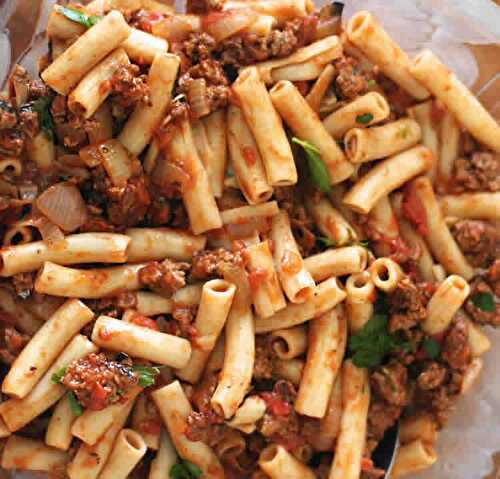 Pâtes viande hachée et sauce tomate au cookeo - plat de diner.