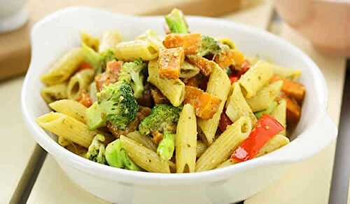 Penne à la patate douce au cookeo - plat de pâtes aux légumes.