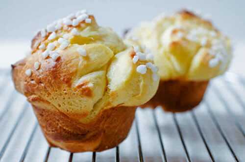 Petites brioches au sucre au thermomix - comme celles de la boulangerie.