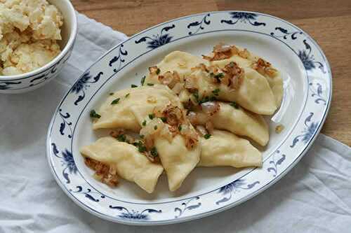 Pierogi - ravioli polonais au thermomix - plat traditionnel polonais.