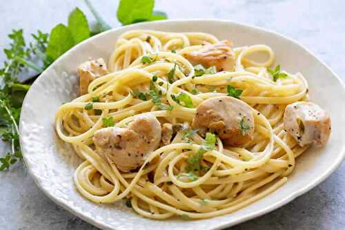 Poulet aux spaghettis à la crème - plat de pâtes pour votre dîner