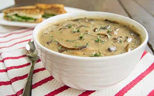 Recette bisque aux champignons crémeux ww - une delicieuse soupe.
