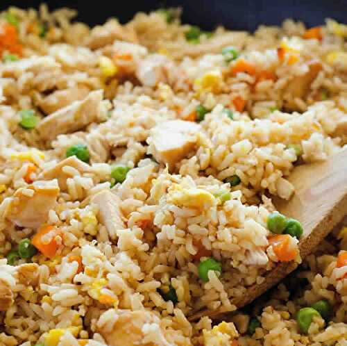 Recette de riz frit au poulet et aux légumes ww - un diner à 4 SP.