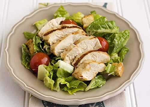 Recette salade césar au poulet ww - entrée 6 SP par personne.