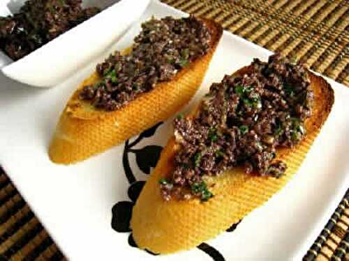 Recette tapenade faite maison - facile pour tartiner vos pains.