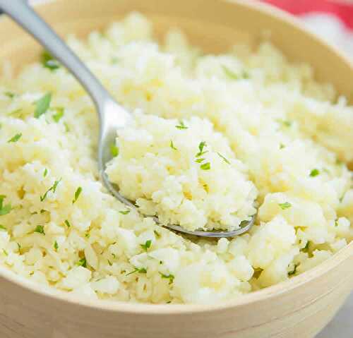Riz de chou-fleur - recette facile pour vos salades ou entrée de plat.