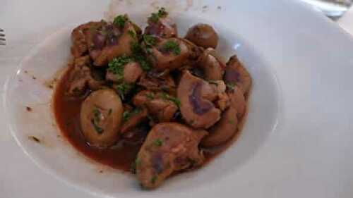 Rognons de veau aux champignons thermomix - un plat délicieux.