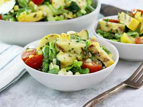 Salade de légumes grillés à la vinaigrette - pour votre entrée de plat