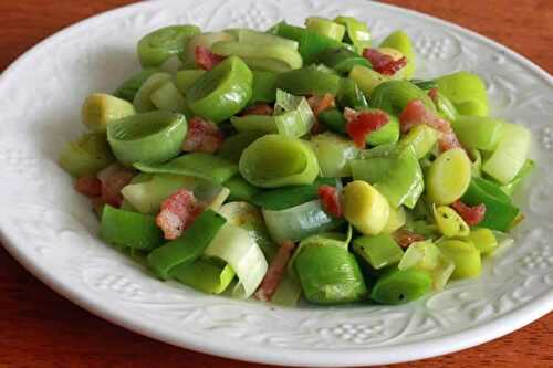 Salade de poireaux et bacon - une entrée pour vos plats.