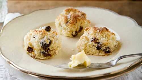 Scones aux dattes et au citron - pour accompagner votre thé du goûter.