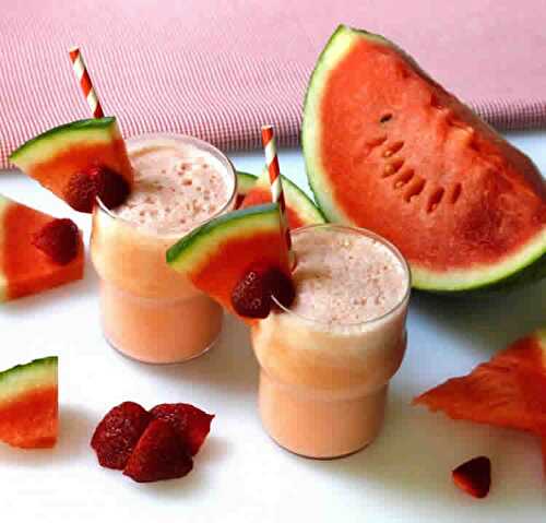 Smoothie fraise pastèque au thermomix - recette thermomix facile.