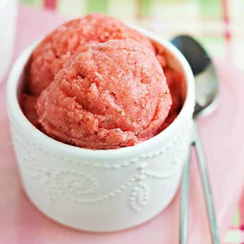 Sorbet fraise facile au thermomix - recette thermomix facile.