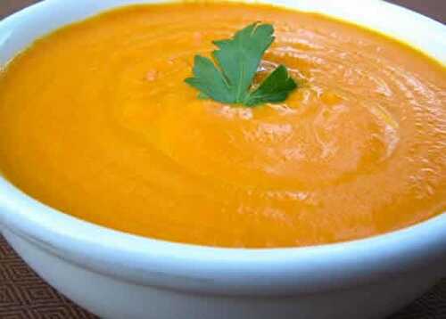 Soupe aux carottes curry - soupe efficace lors d'un régime minceur.