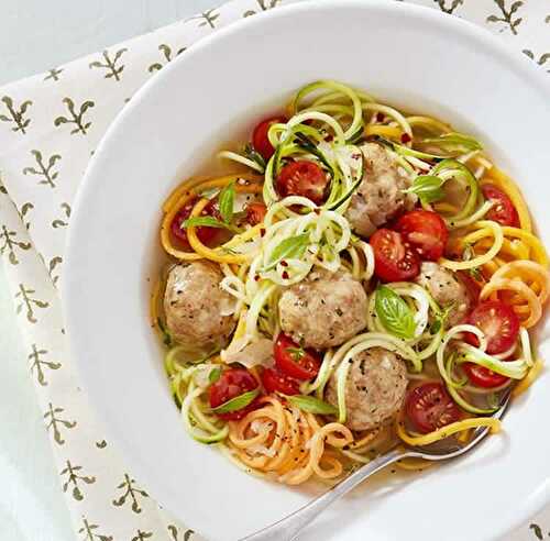 Soupe de boulettes de poulet au légumes - pour votre dîner ce soir