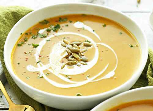 Soupe de butternut lait de coco et curry - recette cuisine facile.