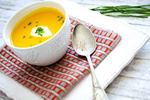 Soupe de carottes au gingembre avec thermomix - recette facile