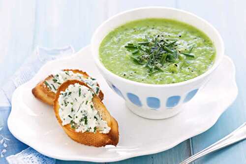 Soupe de courgettes petits pois cookeo - un velouté vert pour dîner.