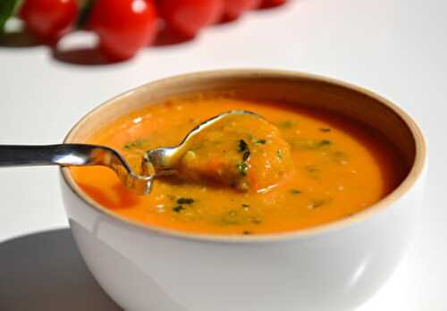 Soupe de tomate avec thermomix - recette facile à la maison