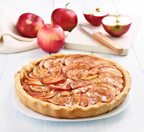 Tarte fine aux pommes - idéale pour votre dessert de la saison.