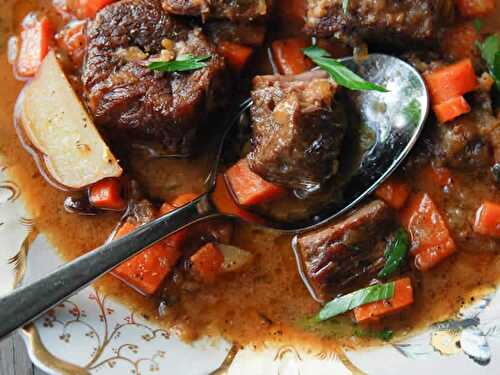 Viande de porc à la bière au cookeo - un délicieux plat de poc aux légumes